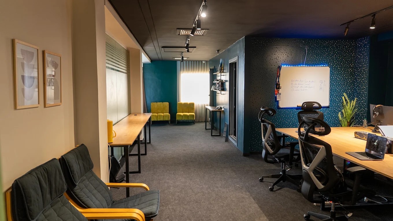 Espace bureau et régie BLUPROD